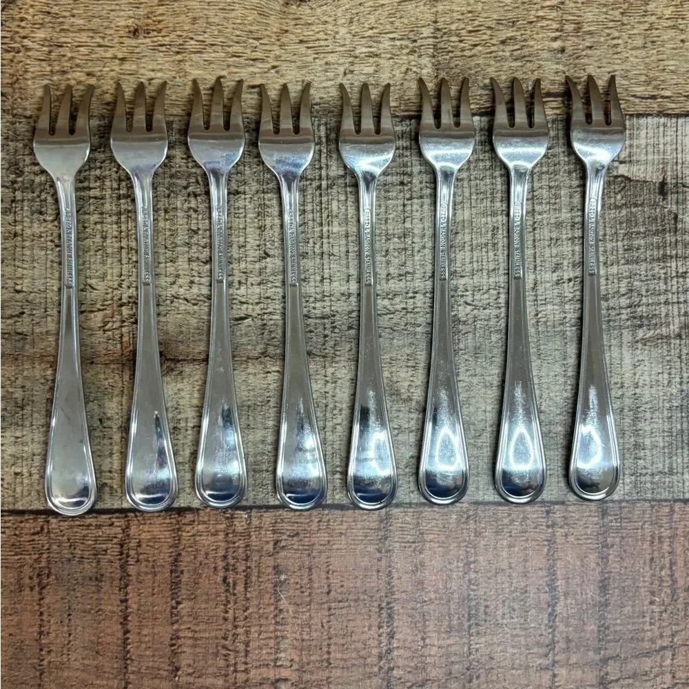 Reed & Barton RDS 4 Outlined Cocktail Seafood Fork 5 5/8